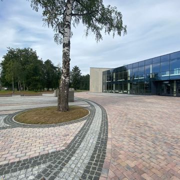 Segumu izbūve, zāliena un apstādījumu ierīkošana 1