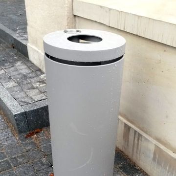 Betona un granīta bruģa/plākšņu ieklāšana ceļiem un laukumiem, ar zālienšūnām stiprināta grants seguma izveide, grants celiņa izbūve koku alejā, ceļa barjeras uzstādīšana, jumta dārza ierīkošana, zāliena un apstādījumu ierīkošana, labiekārtojuma elementu uzstādīšana 19