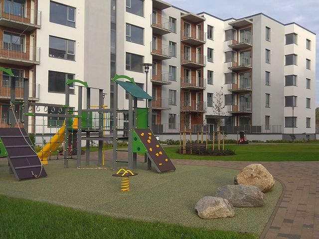 Apzaļumošanas un labiekārtošanas darbi, ceļu izbūve 1