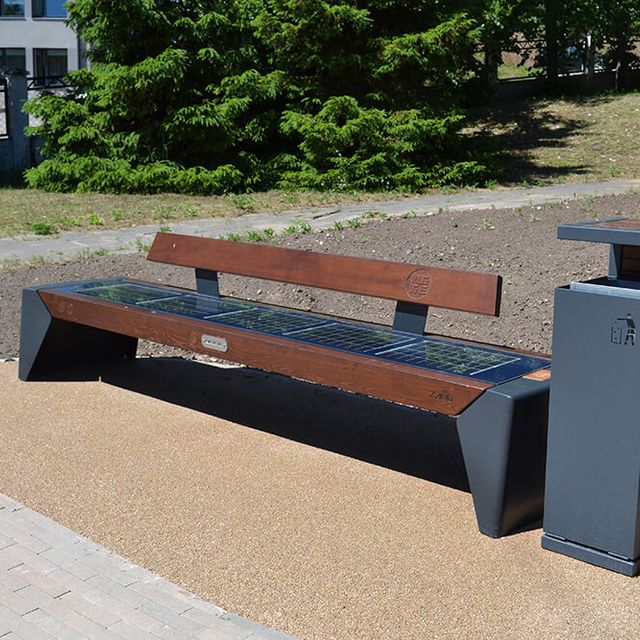 Installation of benches, garbage bins and bicycles racks 1 2