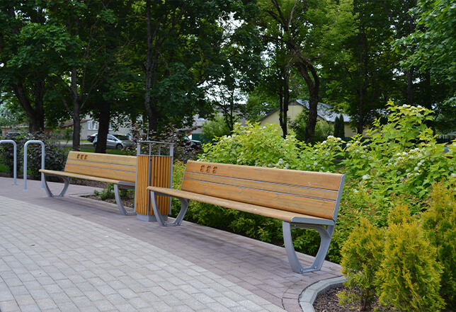 Installation of benches, garbage bins and bicycle racks