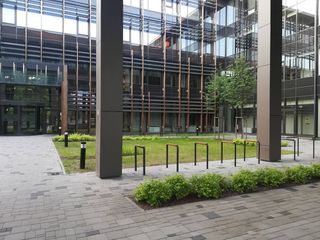 Pīlādžu dižstādu stādīšana 109 gb., 5200m2 zāliena ierīkošana ar reljefā izveidotām zāliena piramīdām, dekoratīvie stādījumi 280 m2, kā arī mazo arhitektūras formu uzstādīšana 3