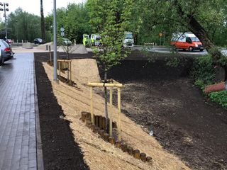Zāliena un apstādījumu ierīkošana, palisāžu konstrukciju izveidošana, nogāzes veidošana un stiprināšana, salmu paklāja ieklāšana nogāzēs, bruģa ieklāšana 8