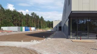 Segumu izbūve, zāliena un apstādījumu ierīkošana 10